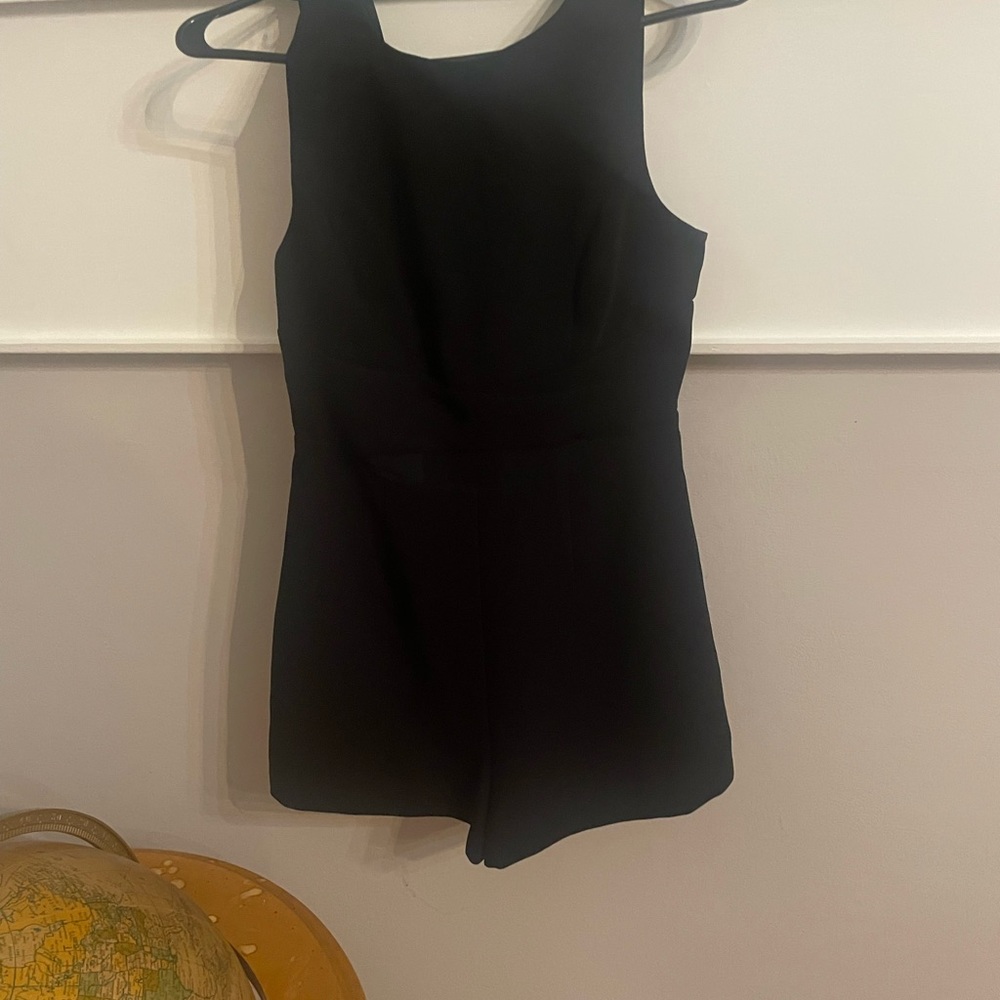 BCBG romper with cutout